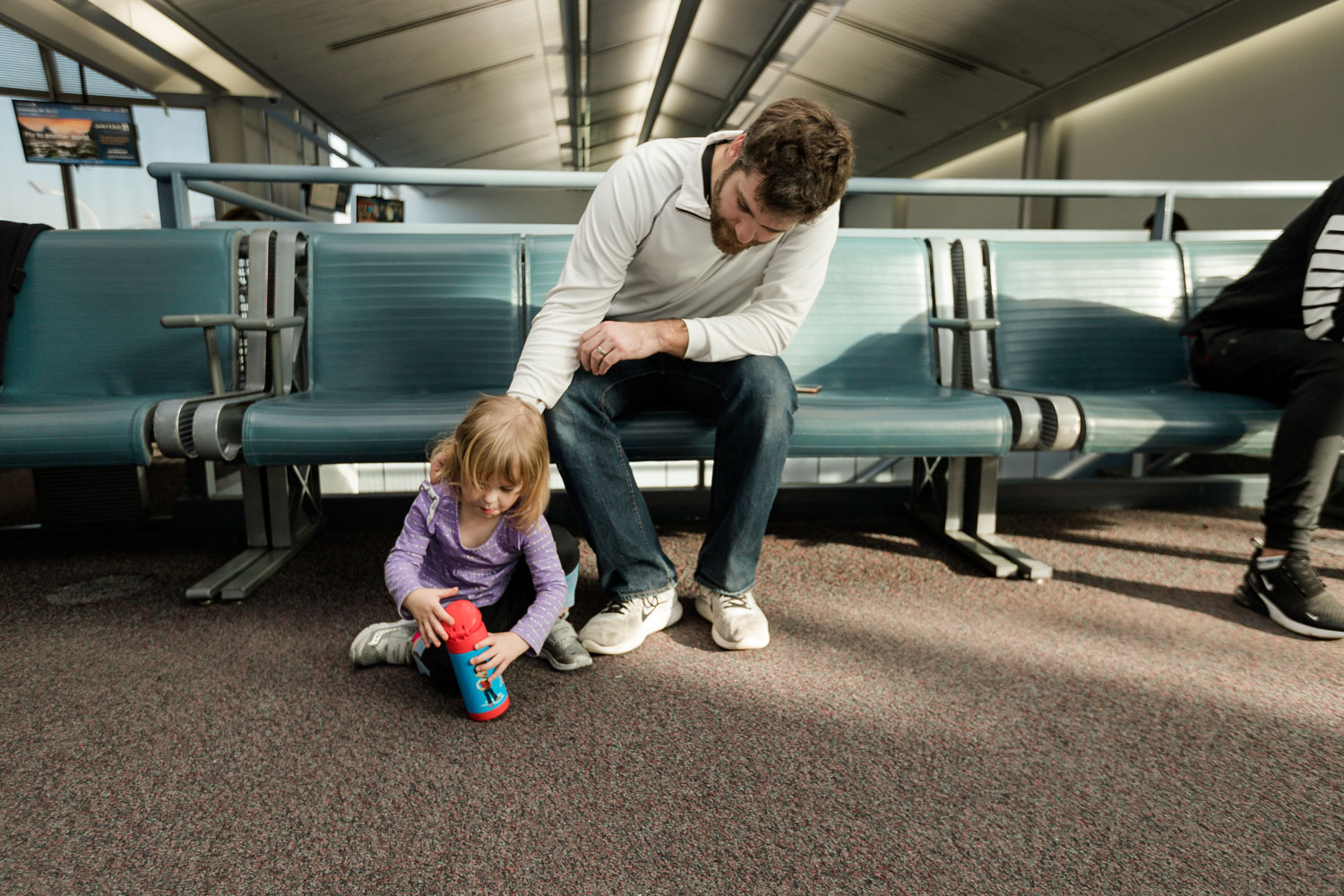 Strategies for Stress-Free Travel with Children | Family on Standby