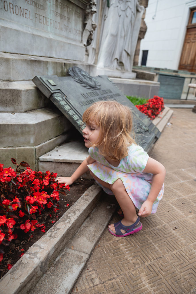 4-year-old at Recoleta Cemetery | Buenos Aires with kids