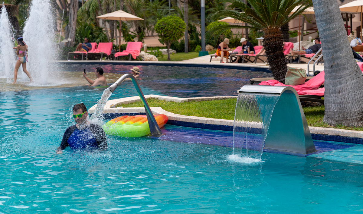 grand fiesta americana coral beach cancun water park